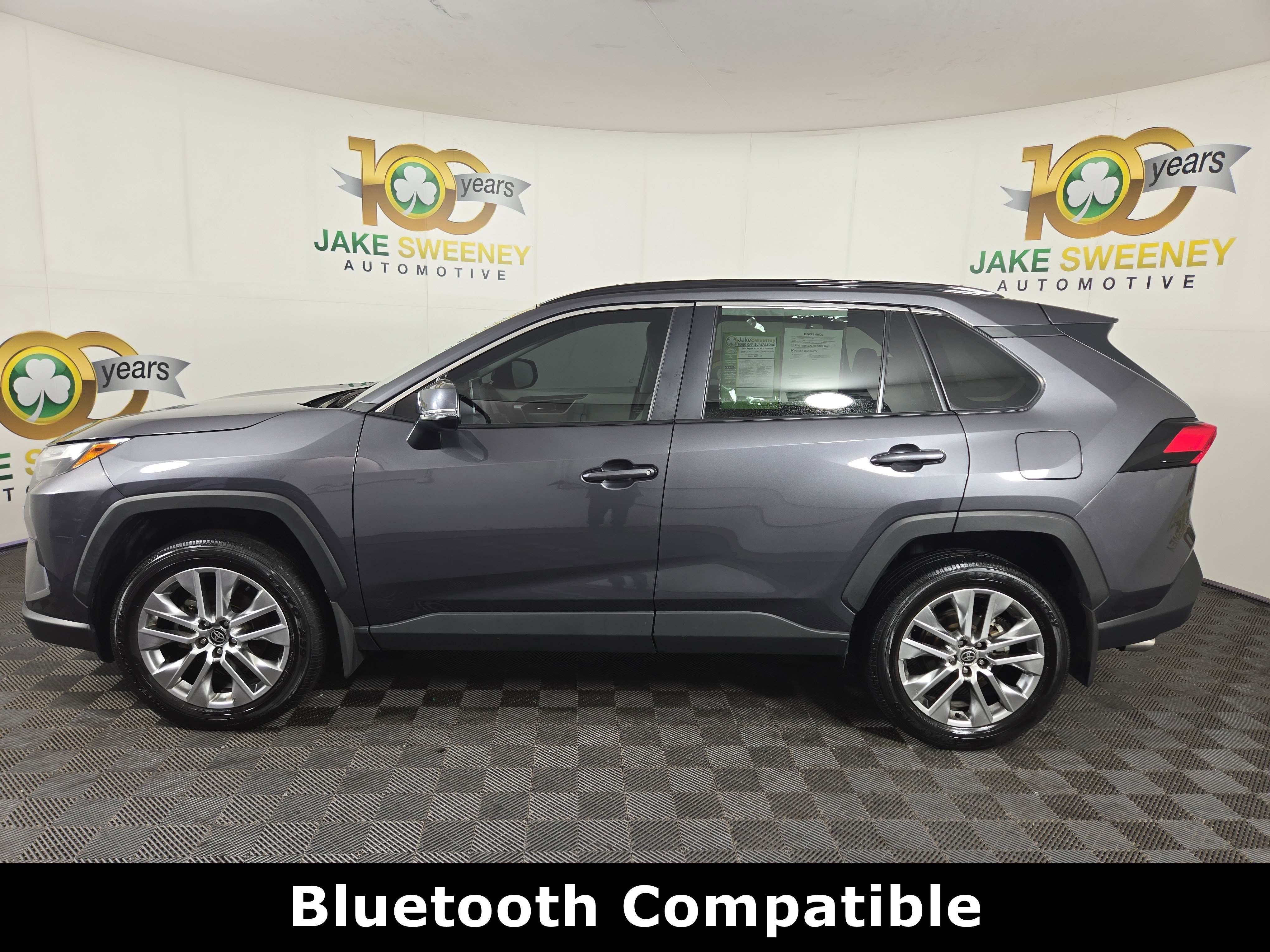 Used 2024 Toyota RAV4 XLE Premium image 4