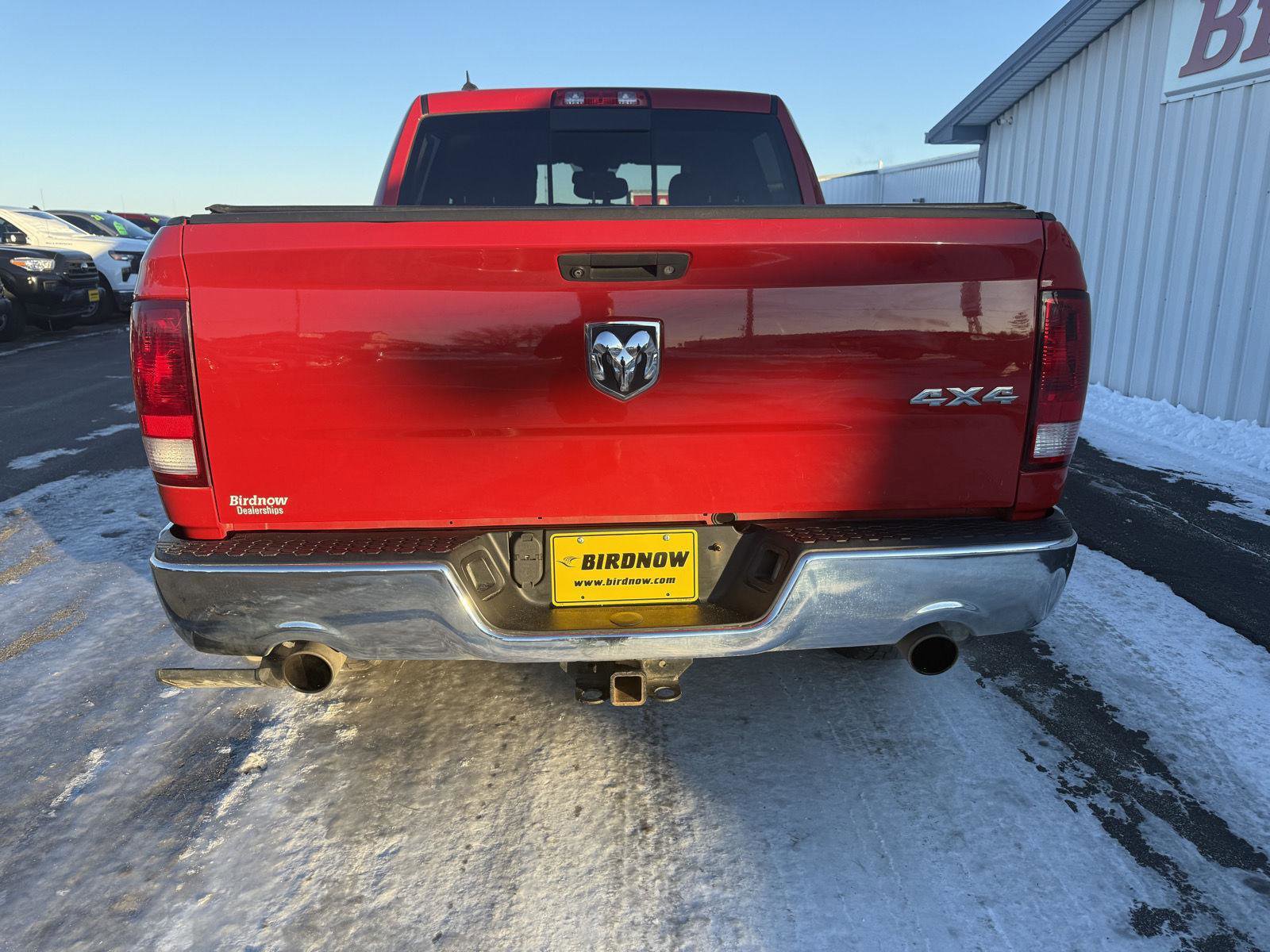 Used 2018 RAM 1500 SLT image 9