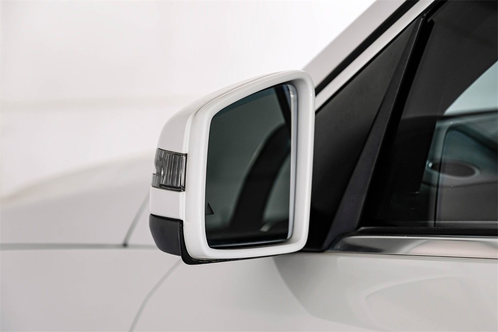 Used 2015 Mercedes-Benz GL 320 BlueTEC 4MATIC image 46