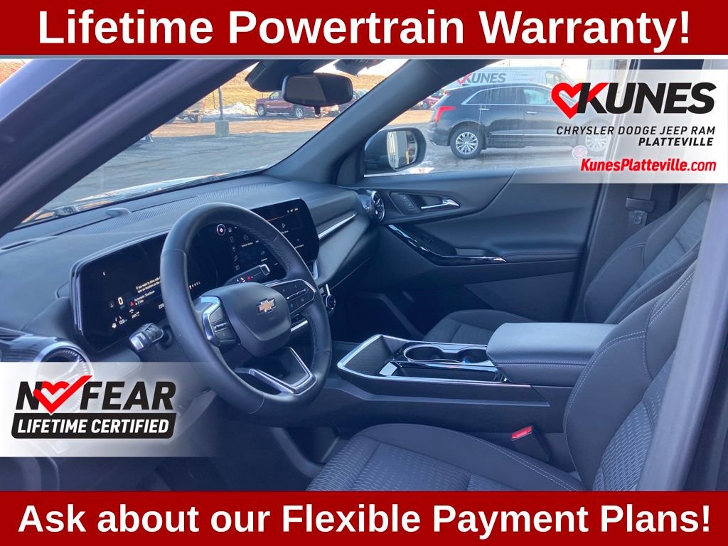 Used 2025 Chevrolet Equinox LT image 11