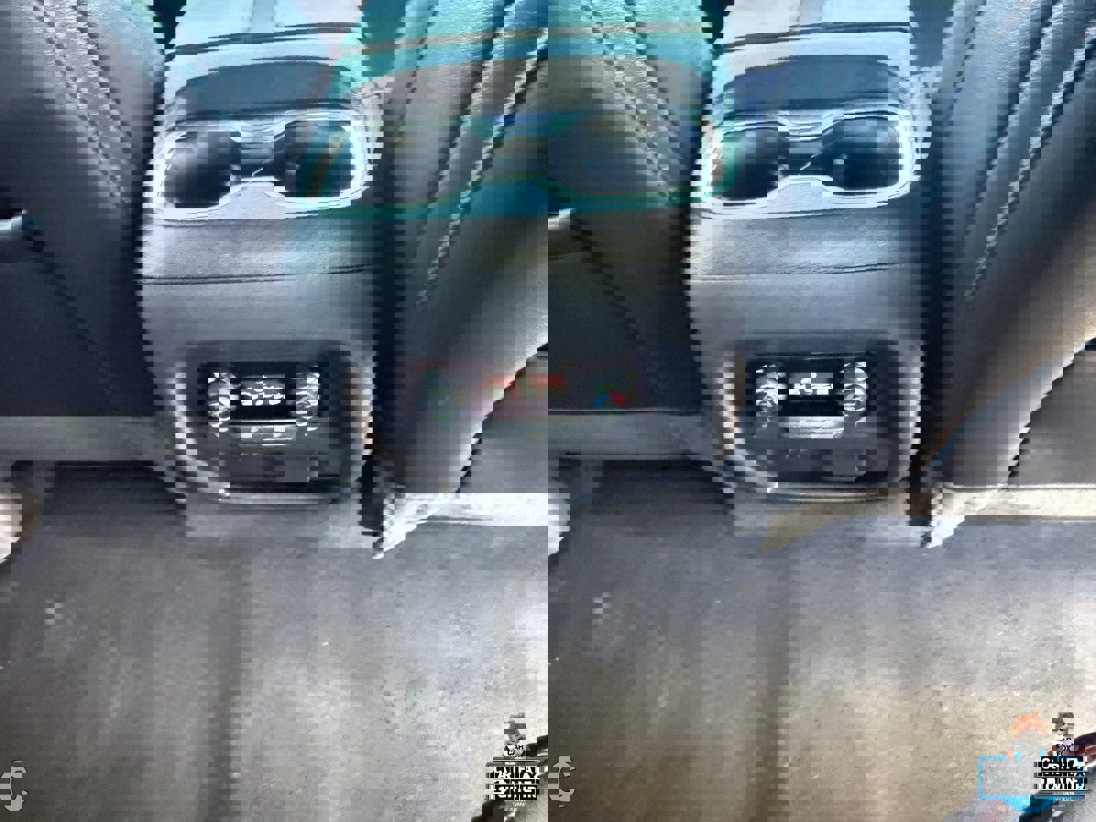 Certified 2024 Chevrolet Traverse RS AWD/4WD image 13