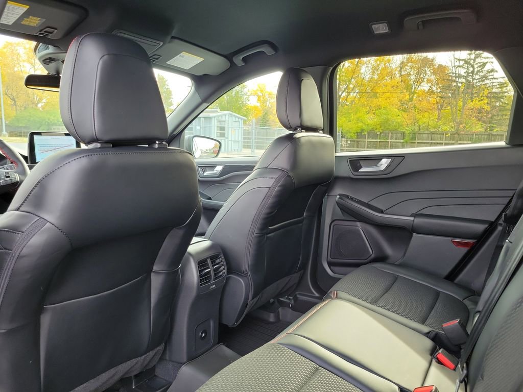New 2026 Ford Escape ST-Line w/ Cold Weather Package image 15