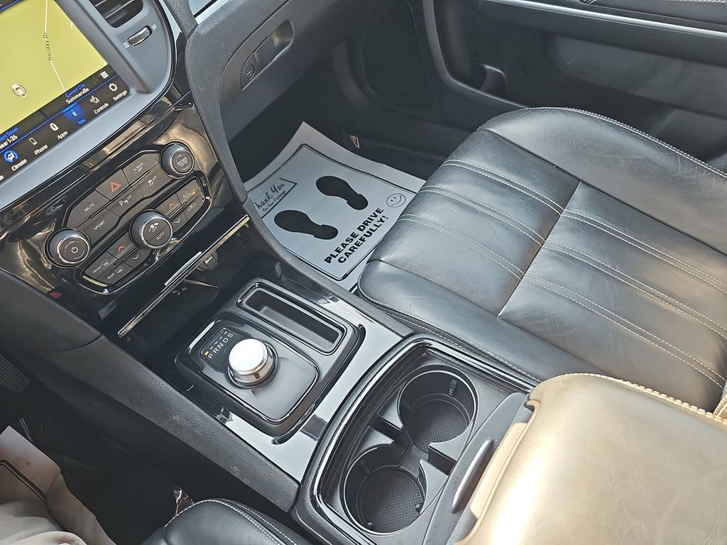 Used 2023 Chrysler 300 S RWD image 29
