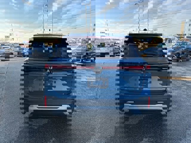 New 2026 Volkswagen Tiguan SE image 6