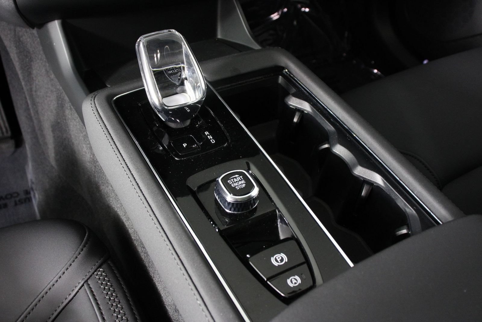 Certified 2026 Volvo XC90 B5 Plus w/ Protection Package AWD/4WD image 15