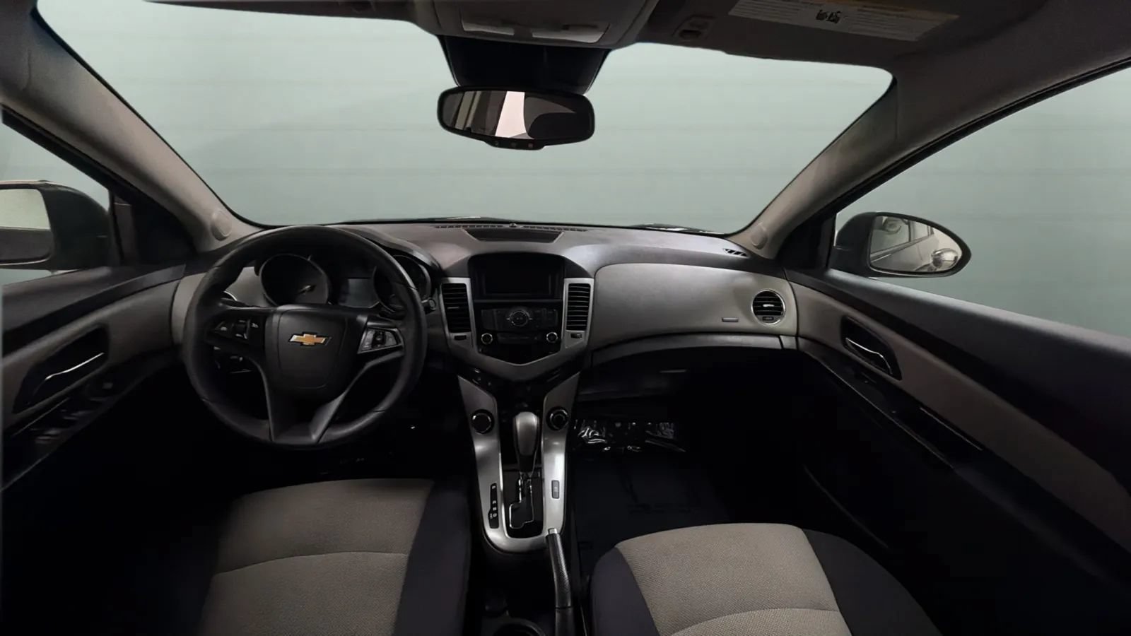 Used 2013 Chevrolet Cruze LS FWD image 9
