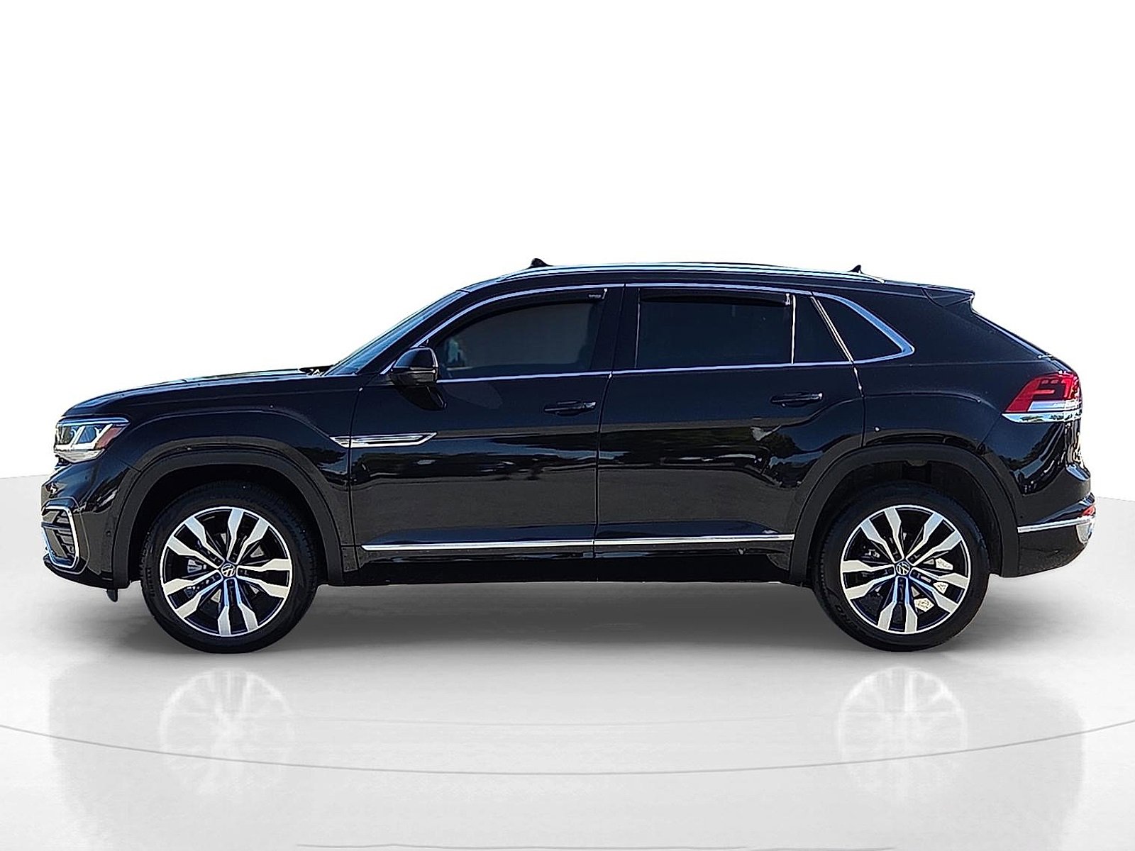 Used 2023 Volkswagen Atlas Cross Sport SEL Premium R-Line image 3