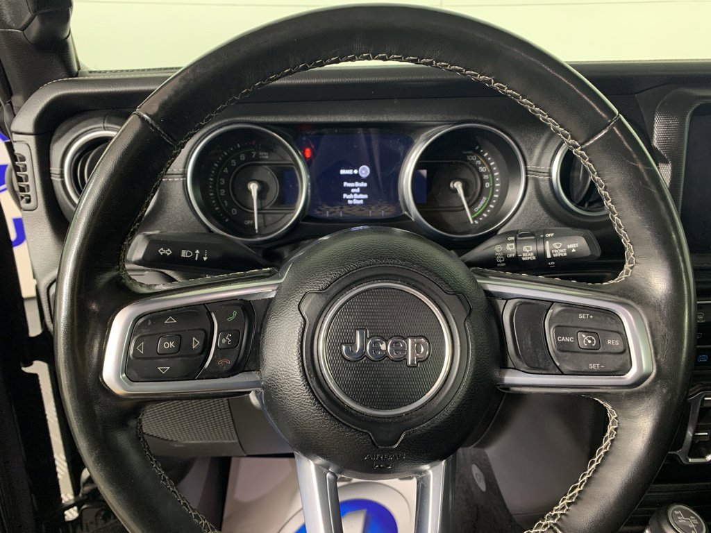 Used 2022 Jeep Wrangler Unlimited Sahara w/ Cold Weather Group image 22