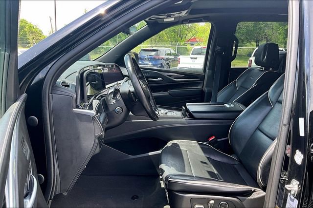 Used 2023 Cadillac Escalade Sport image 9