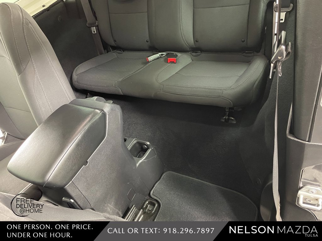 Used 2022 Jeep Wrangler Sport S image 38