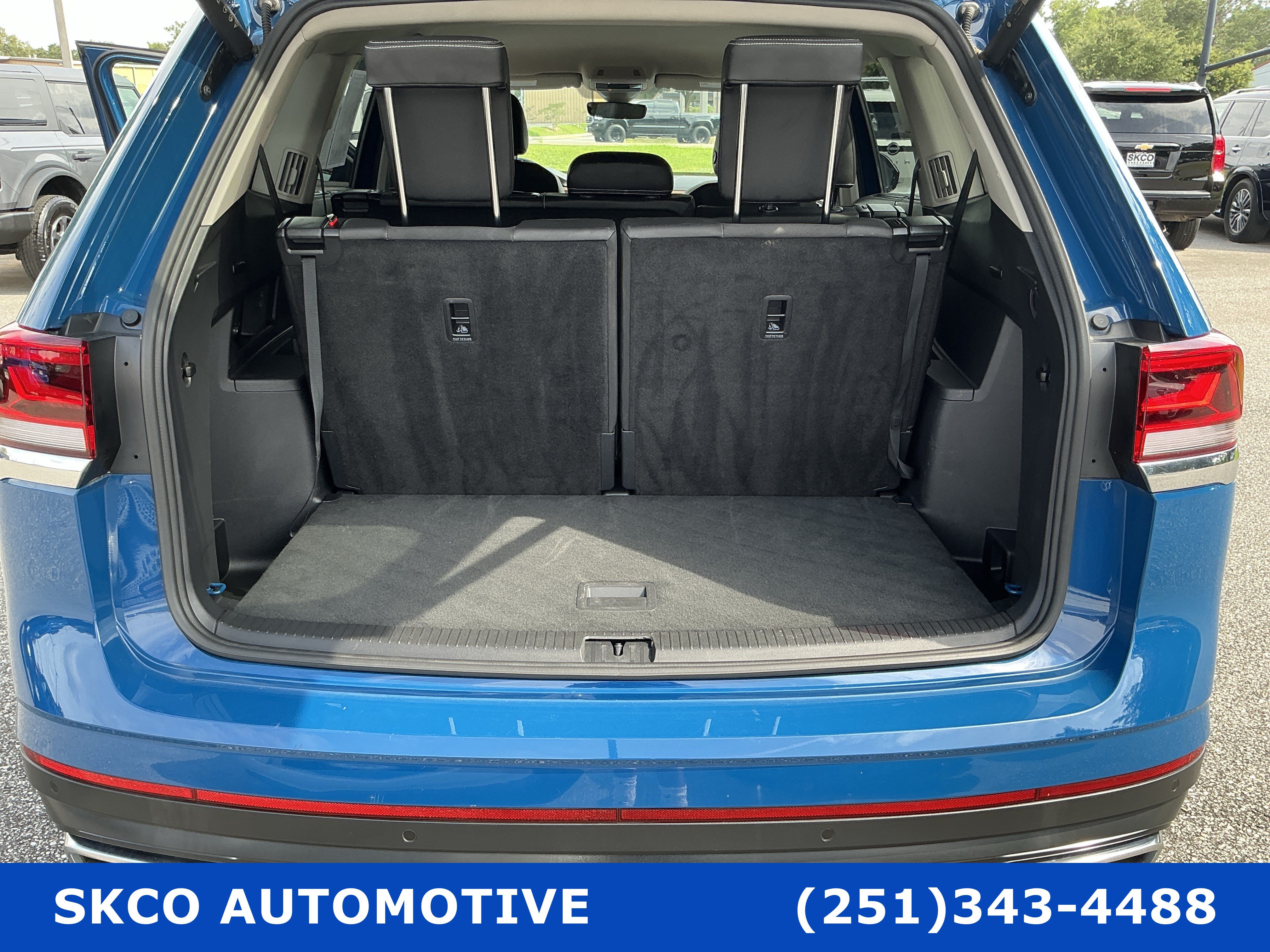 Used 2025 Volkswagen Atlas SE AWD/4WD image 21