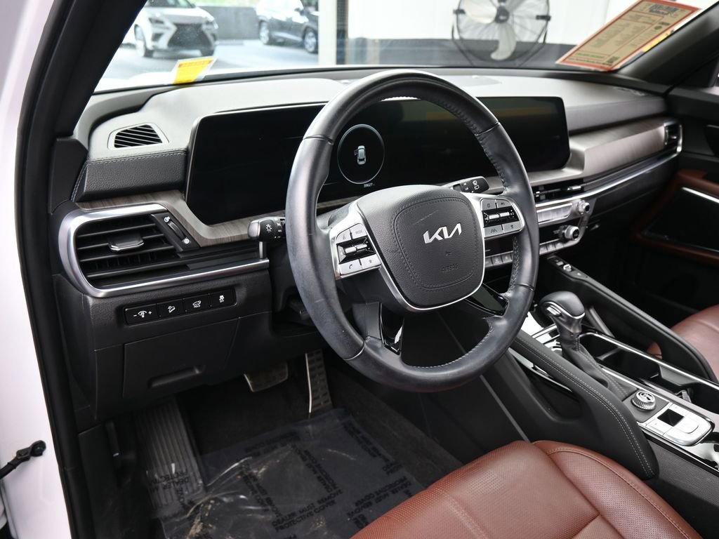 Used 2023 Kia Telluride SX image 10