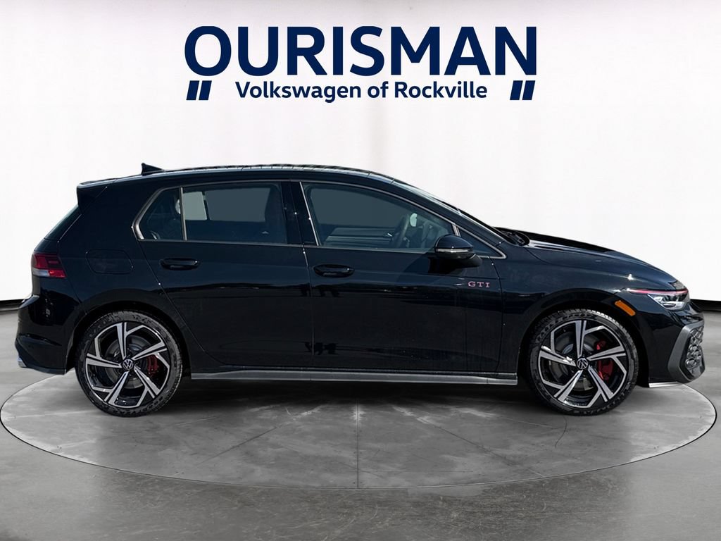 New 2026 Volkswagen GTI SE FWD image 7