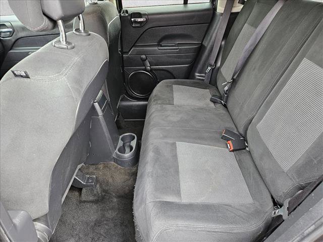 Used 2016 Jeep Patriot Sport image 20