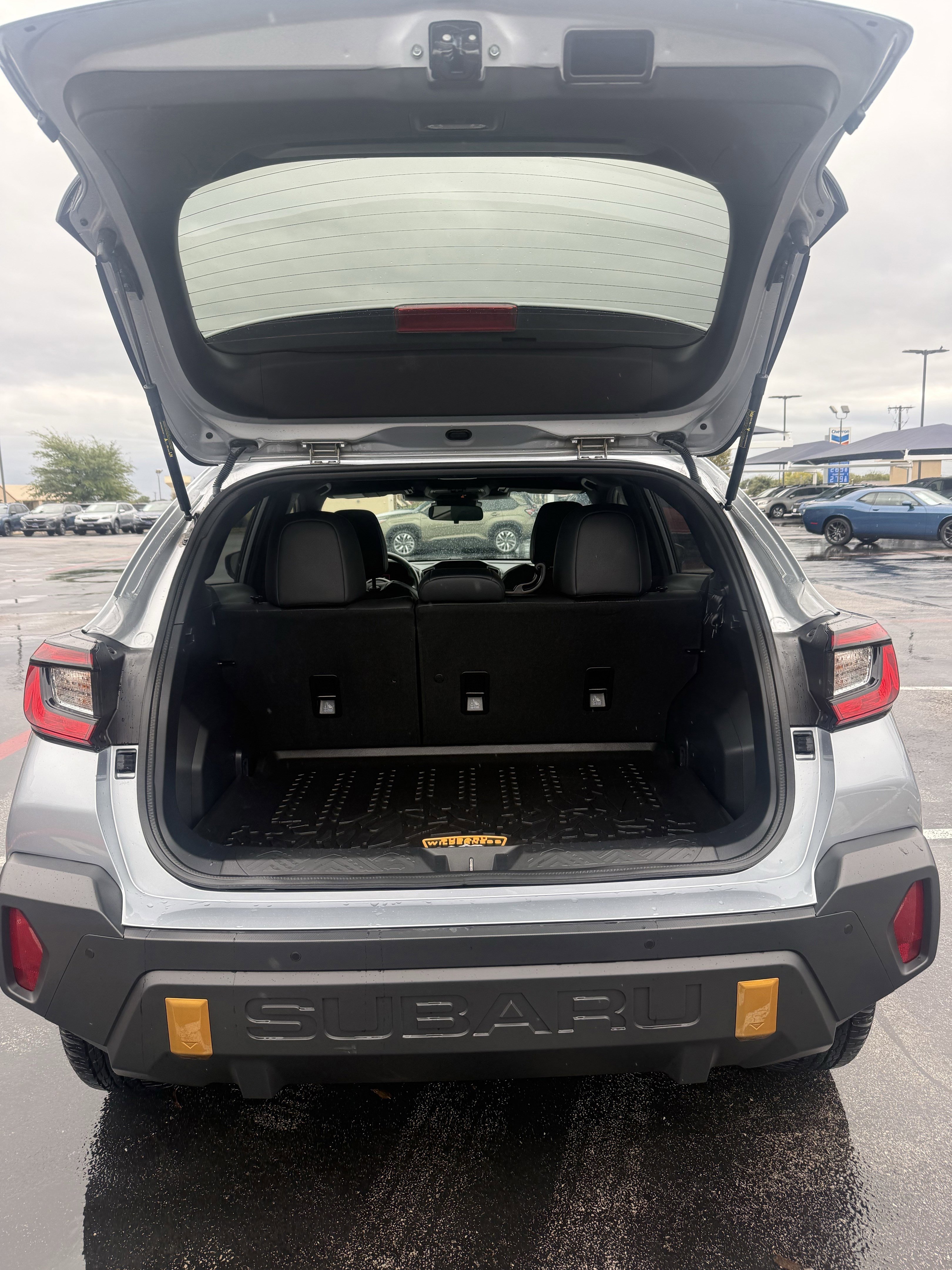 Used 2024 Subaru Crosstrek 2.5i Wilderness image 9