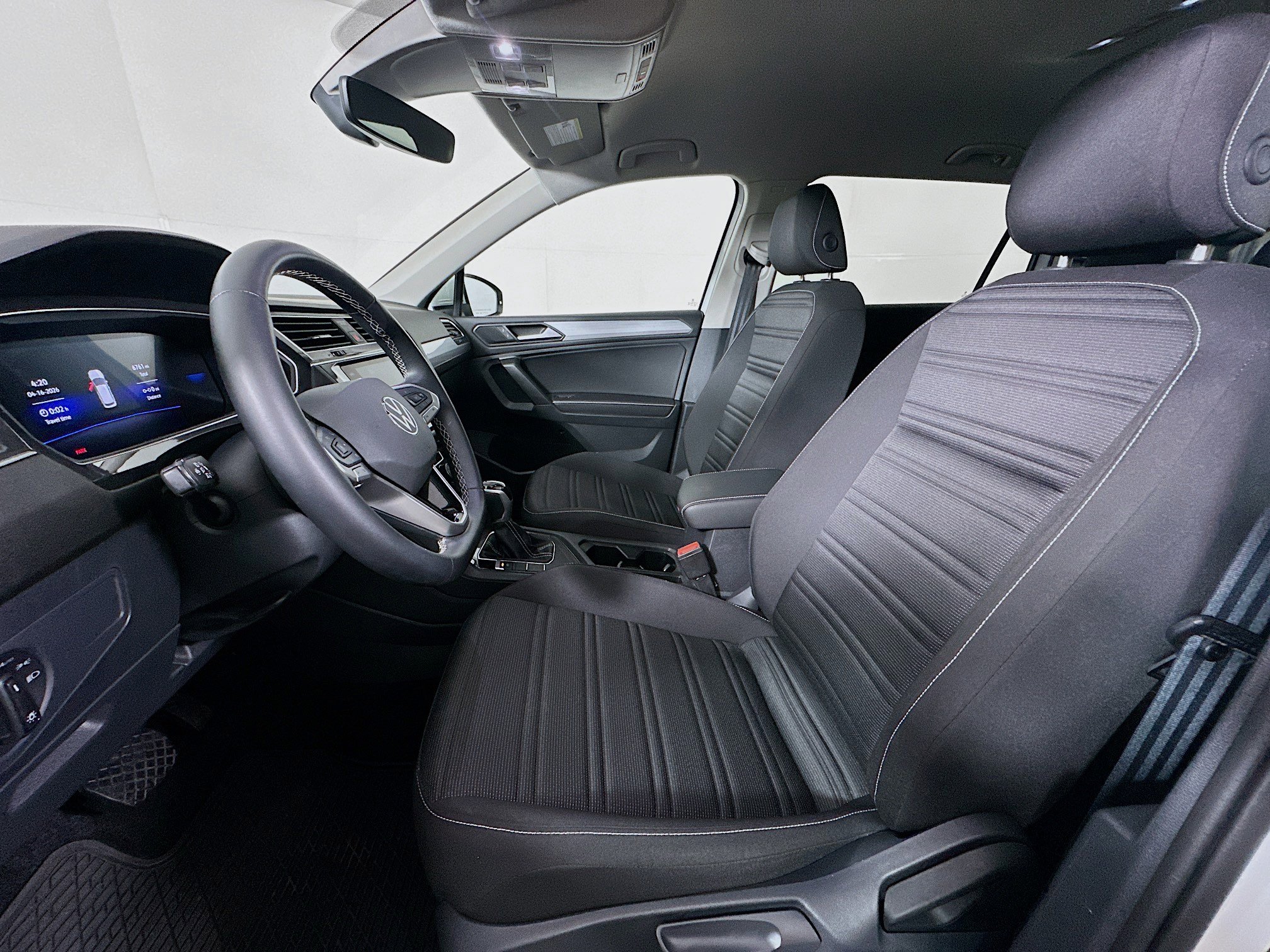 Used 2024 Volkswagen Tiguan S image 13