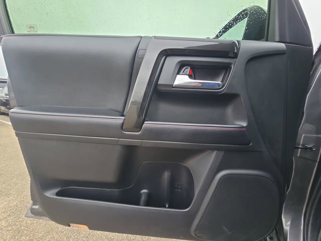 Used 2019 Toyota 4Runner TRD Off-Road Premium image 26