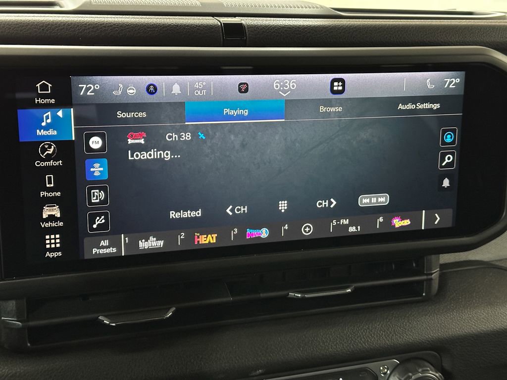 New 2026 Jeep Gladiator Sport image 31