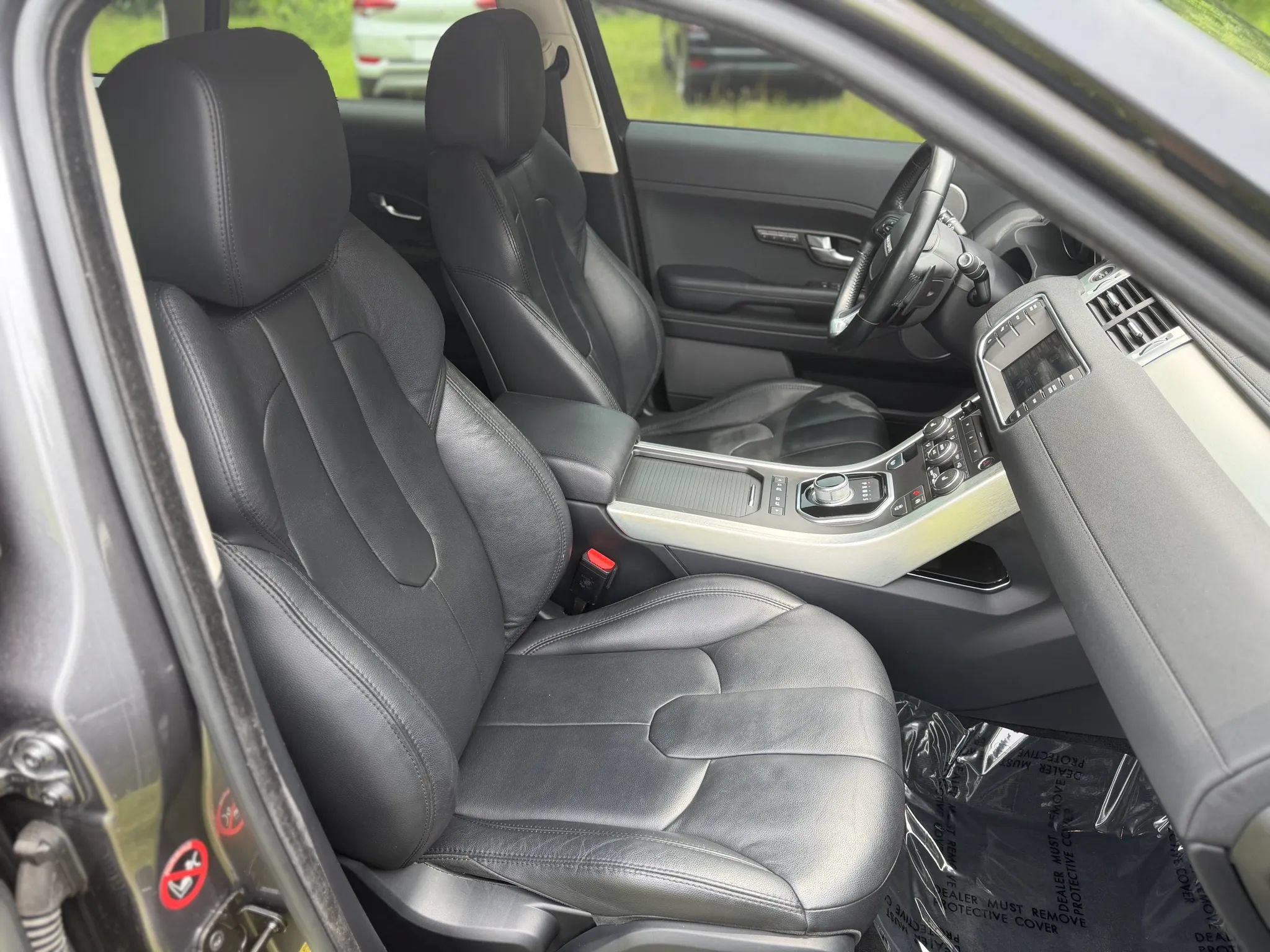 Used 2015 Land Rover Range Rover Evoque Pure Plus AWD/4WD image 21