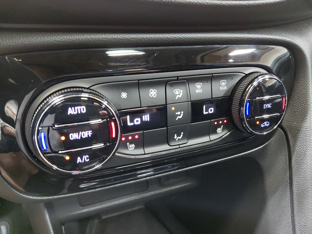 Certified 2021 Buick Encore GX Select w/ Experience Buick Package FWD image 30