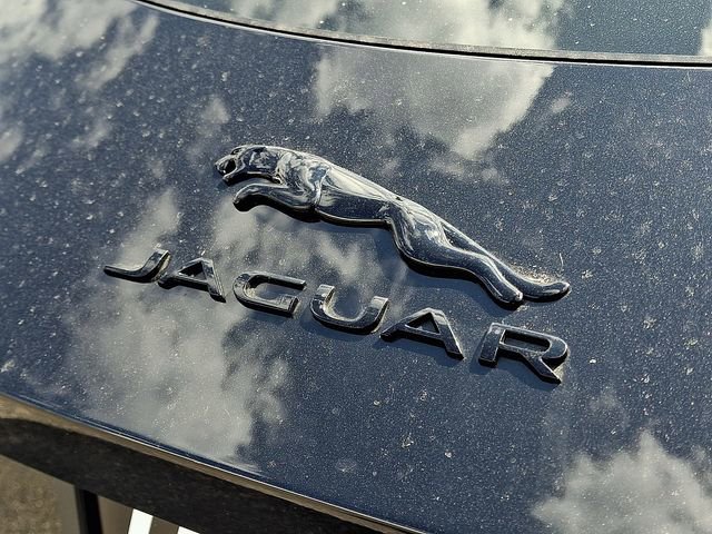 Used 2023 Jaguar F-TYPE R image 34