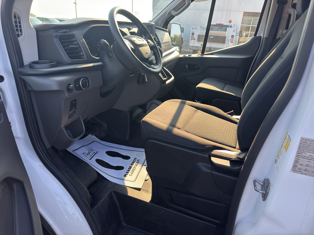 Used 2025 Ford Transit 250 Low Roof w/ Exterior Upgrade Package RWD image 21
