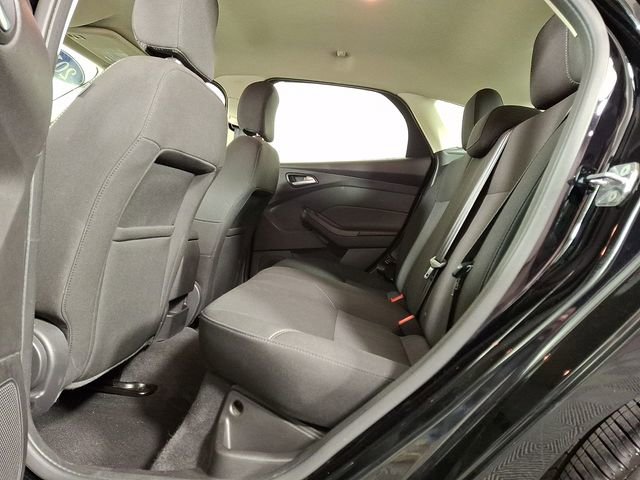 Used 2016 Ford Focus SE image 13