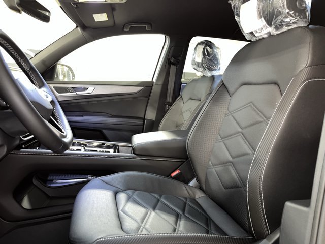 New 2026 Volkswagen Atlas Cross Sport SE AWD/4WD image 13