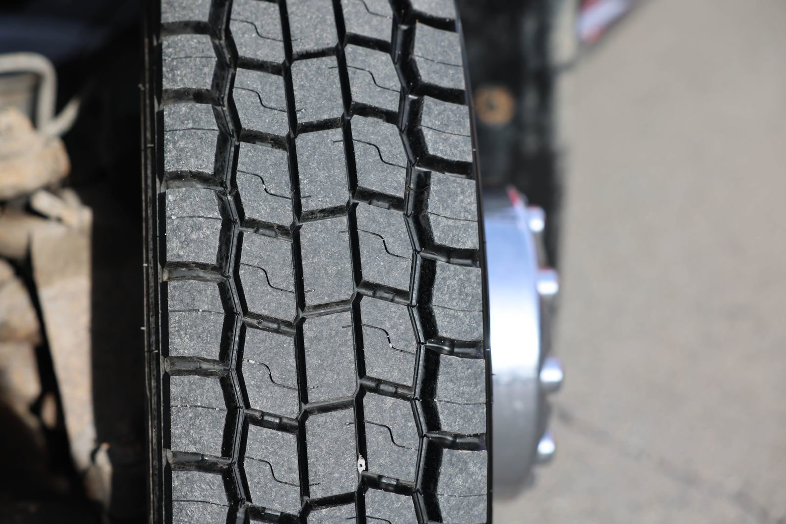 Used 2016 Ford F550 4x4 SuperCab Super Duty image 30