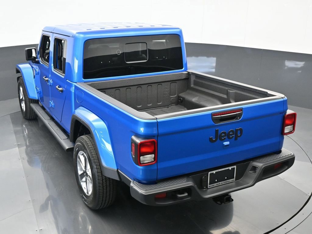 Used 2024 Jeep Gladiator Sport w/ Premium Package image 15