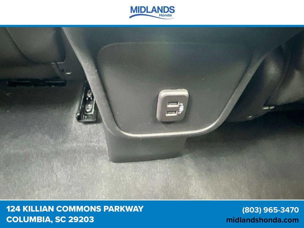 Used 2023 Chevrolet Equinox LT FWD image 27
