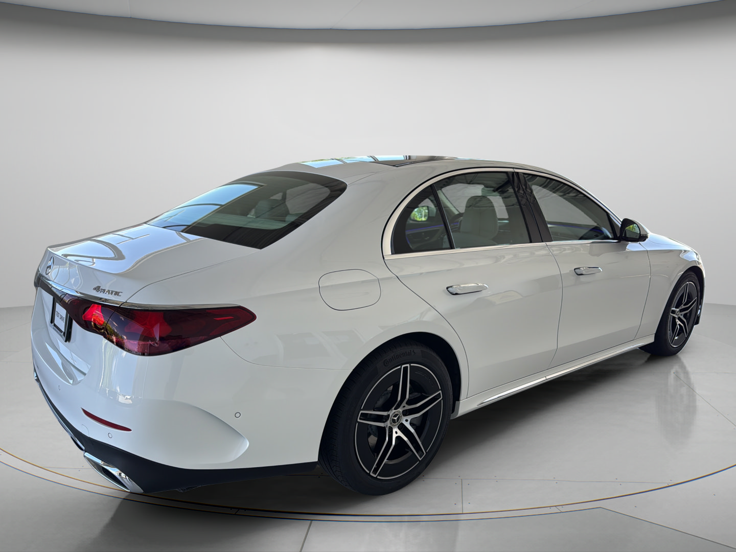 New 2026 Mercedes-Benz E 450 4MATIC Sedan image 13
