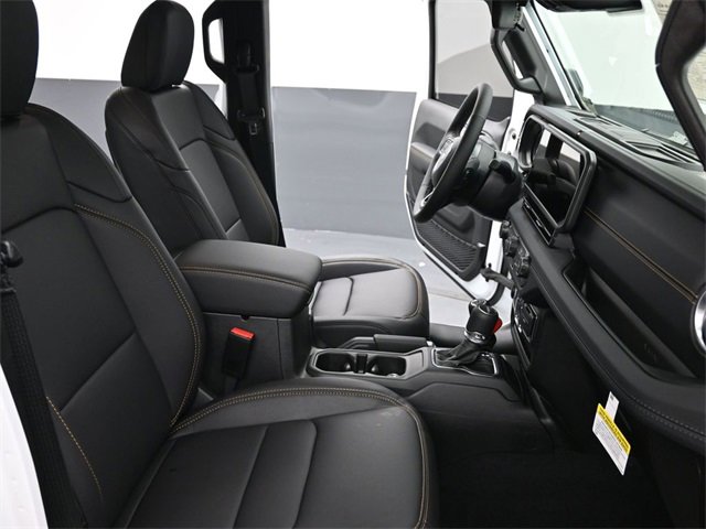 New 2025 Jeep Gladiator Sport w/ Premium Package image 25