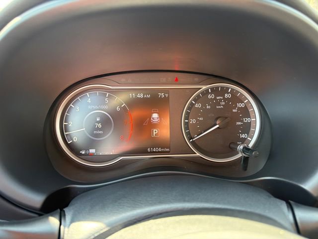 Used 2019 Nissan Kicks SR w/ SR Premium Package FWD image 5