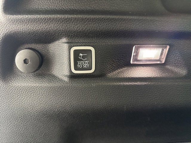 Used 2021 Jeep Grand Cherokee L Limited image 28