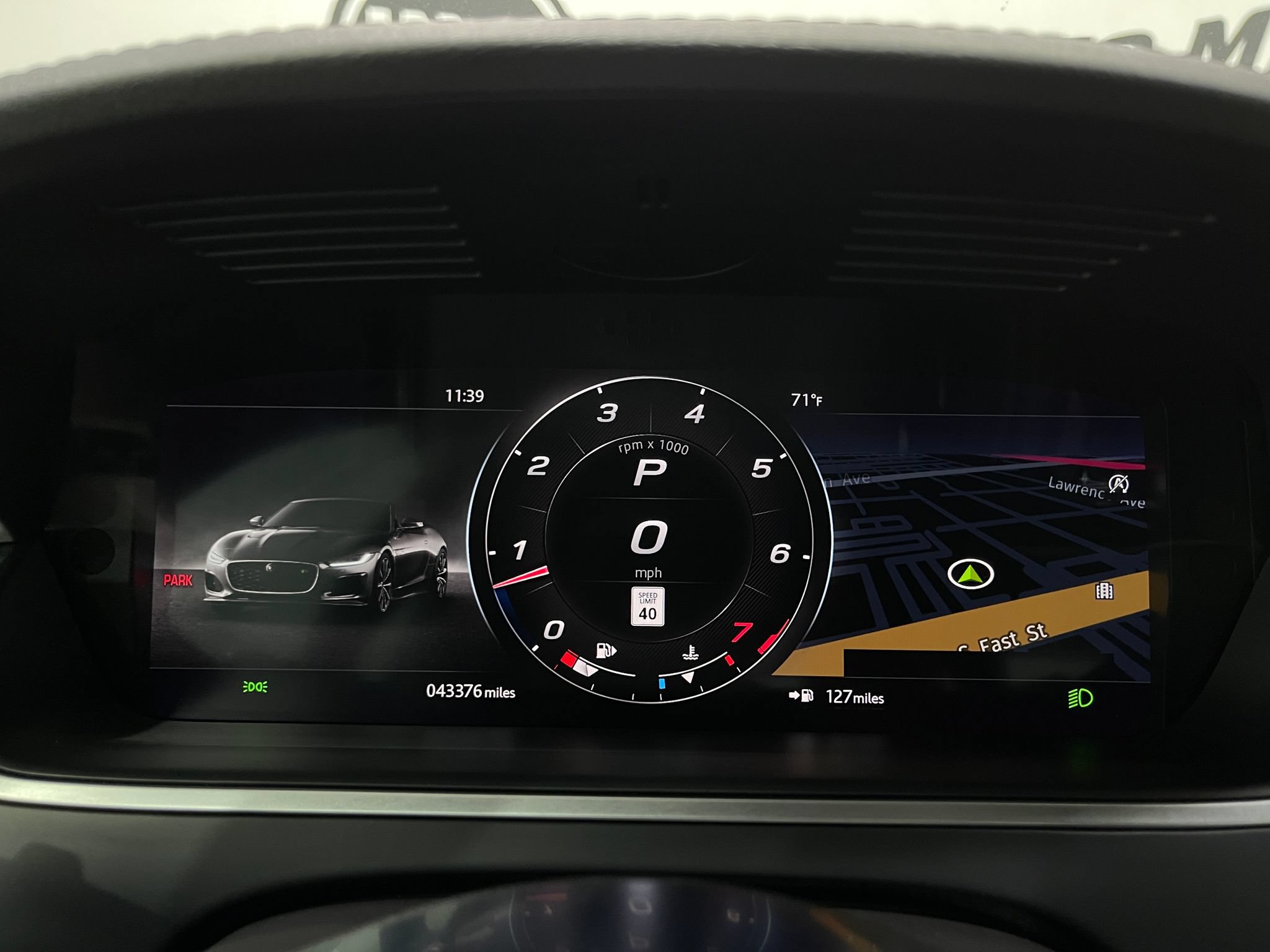 Used 2021 Jaguar F-TYPE Convertible RWD image 22