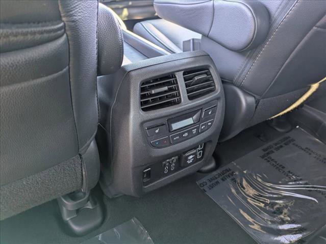 Used 2019 Honda Pilot Touring image 16