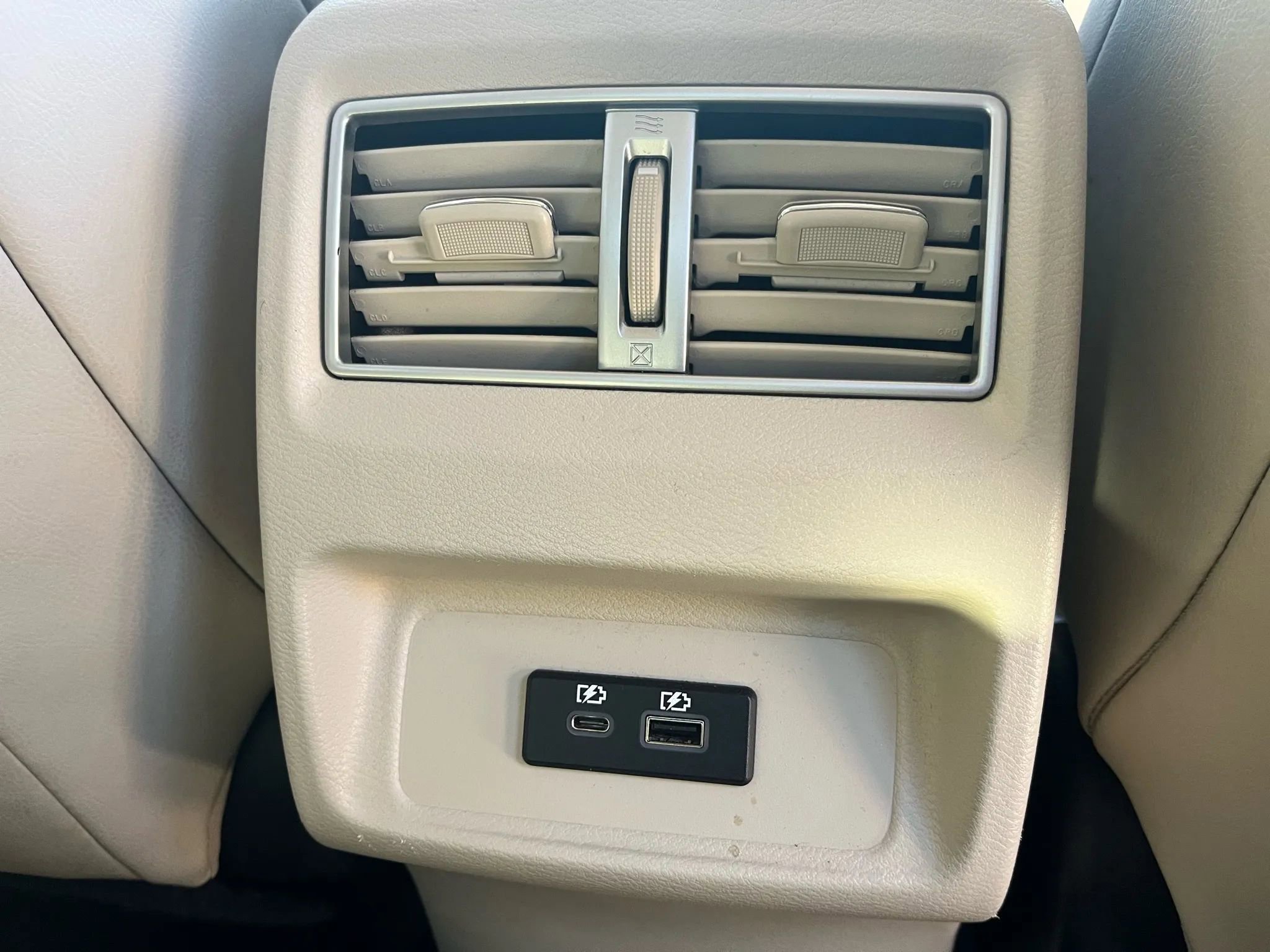 Used 2019 Nissan Maxima 3.5 SL w/ Floor Mat Group FWD image 30