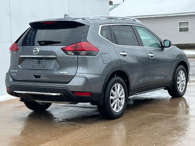 Used 2020 Nissan Rogue S image 40