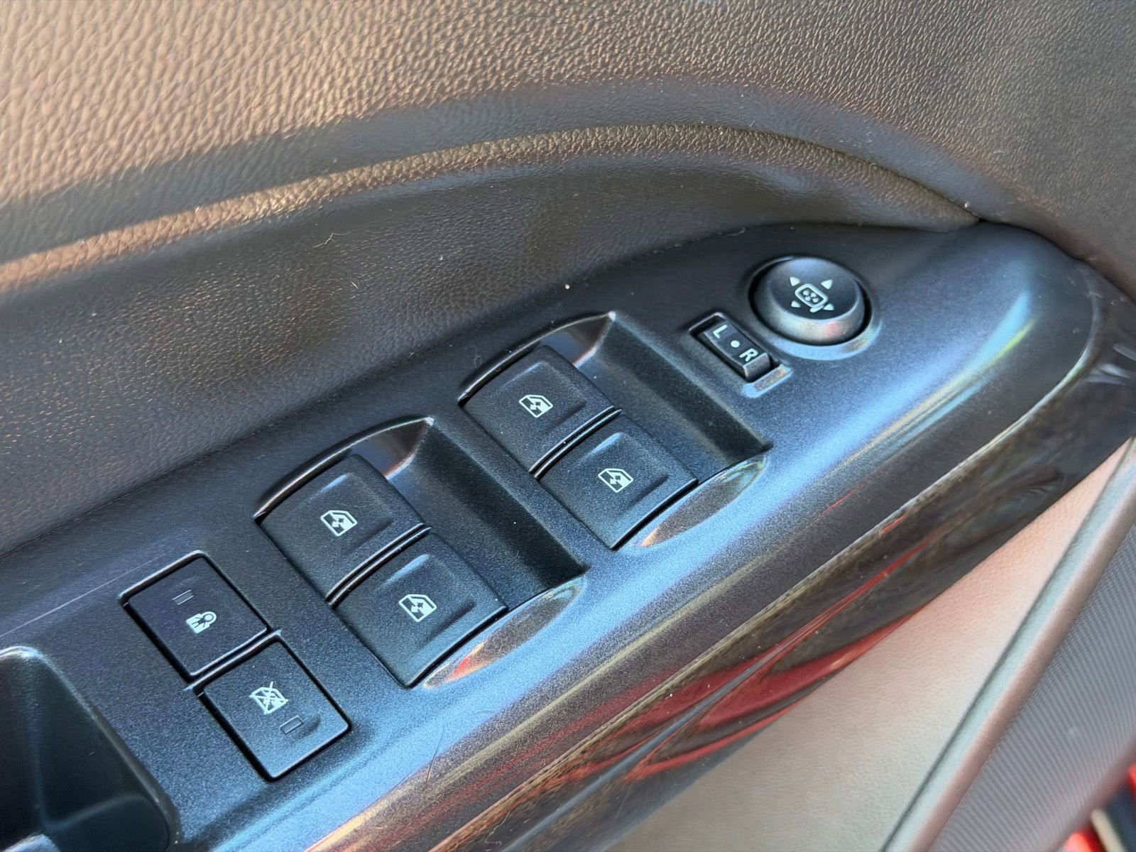 Used 2015 GMC Canyon SLE w/ SLE Convenience Package AWD/4WD image 13