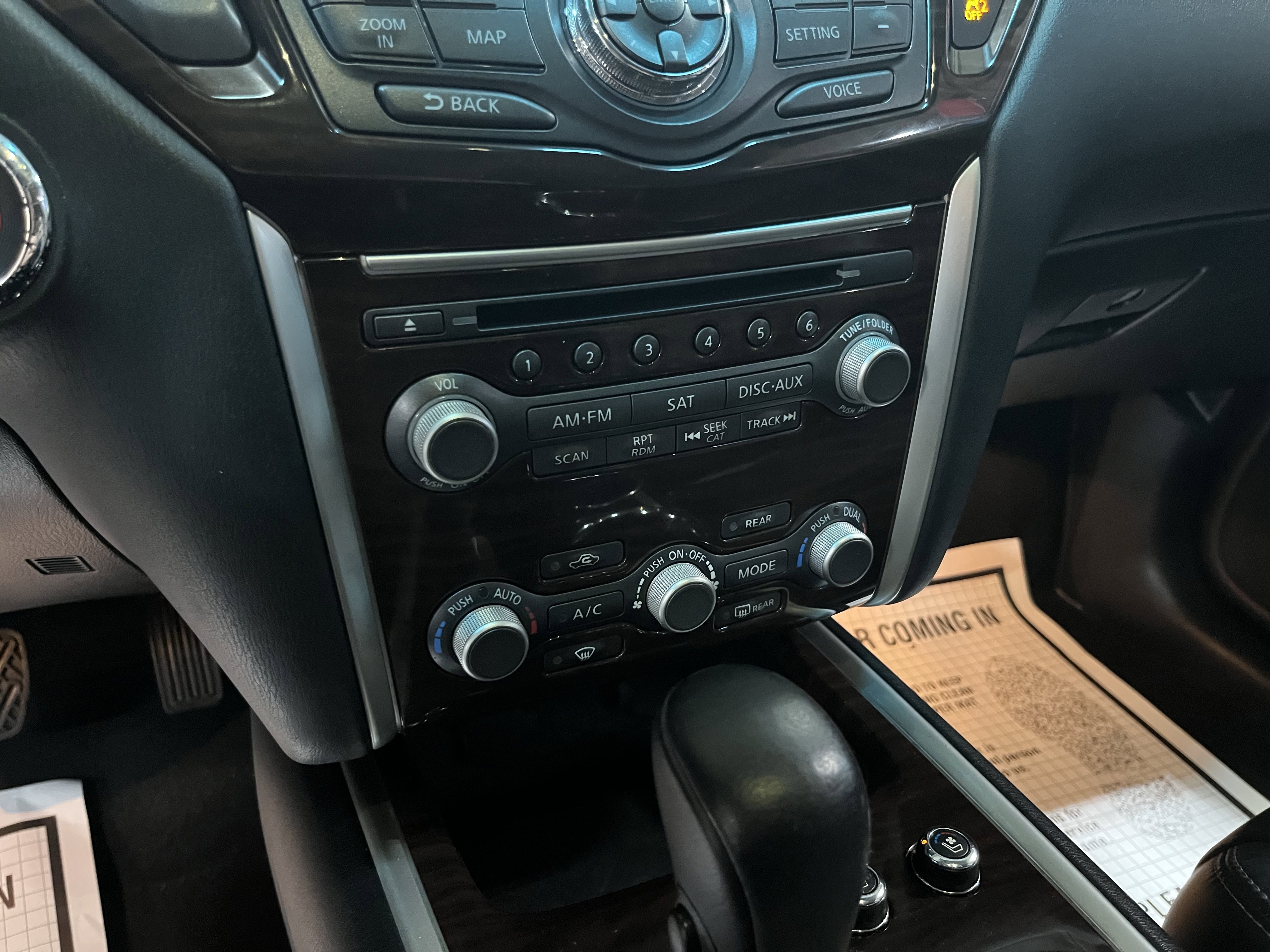 Used 2013 Nissan Pathfinder Platinum w/ Platinum Premium Pkg AWD/4WD image 25