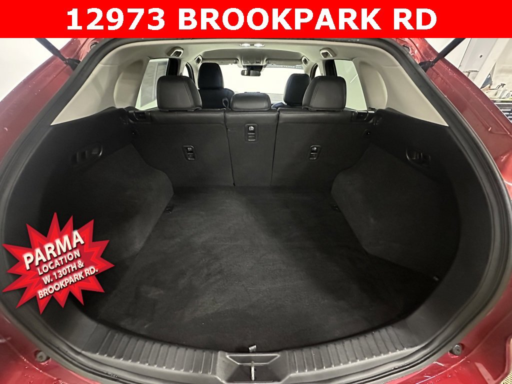 Used 2019 MAZDA CX-5 Touring image 18