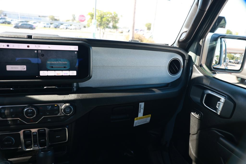 New 2026 Jeep Gladiator Sport image 26