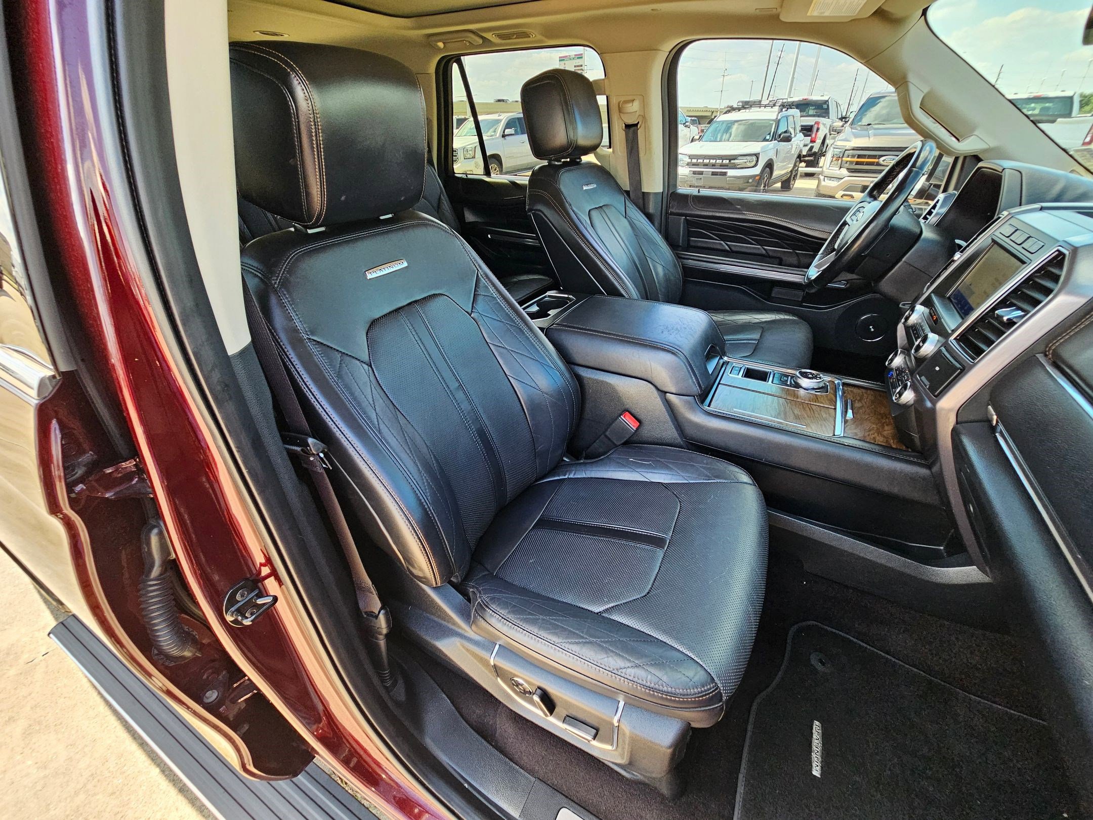 Used 2020 Ford Expedition Max Platinum RWD image 32