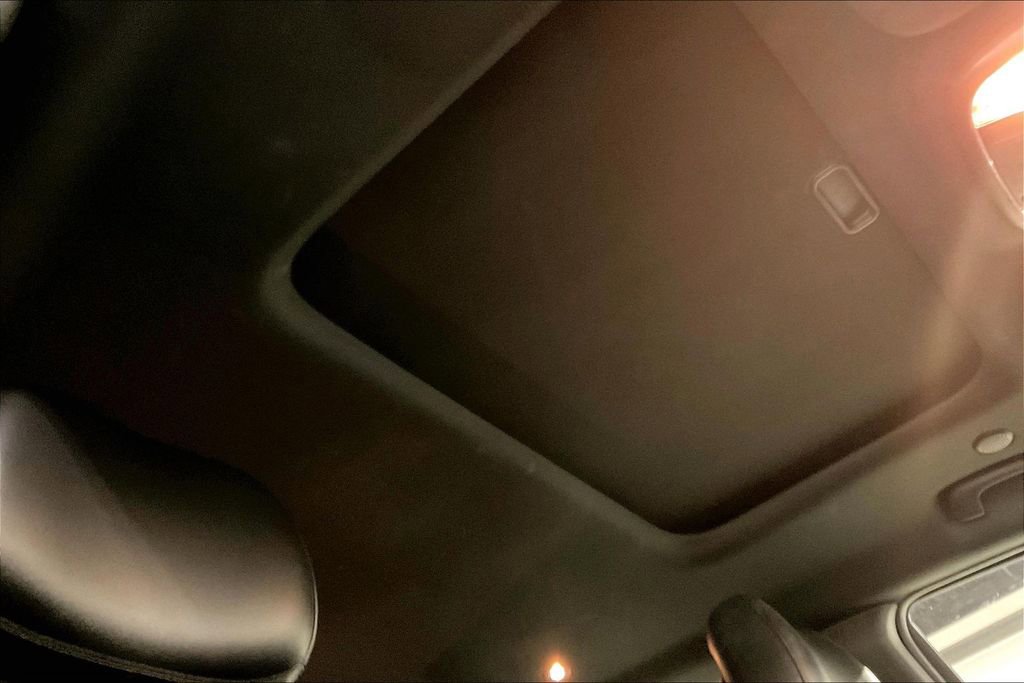 Used 2019 Jeep Grand Cherokee Altitude image 20