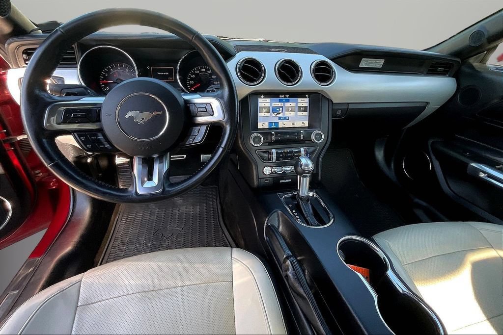 Used 2017 Ford Mustang Premium RWD image 7