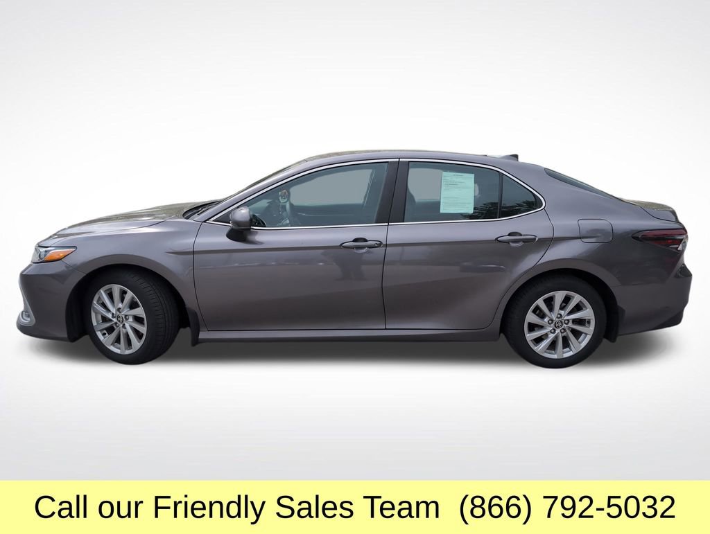 Used 2023 Toyota Camry LE AWD/4WD image 2