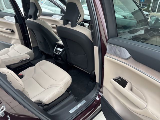 New 2025 Volvo EX90 Ultra image 14