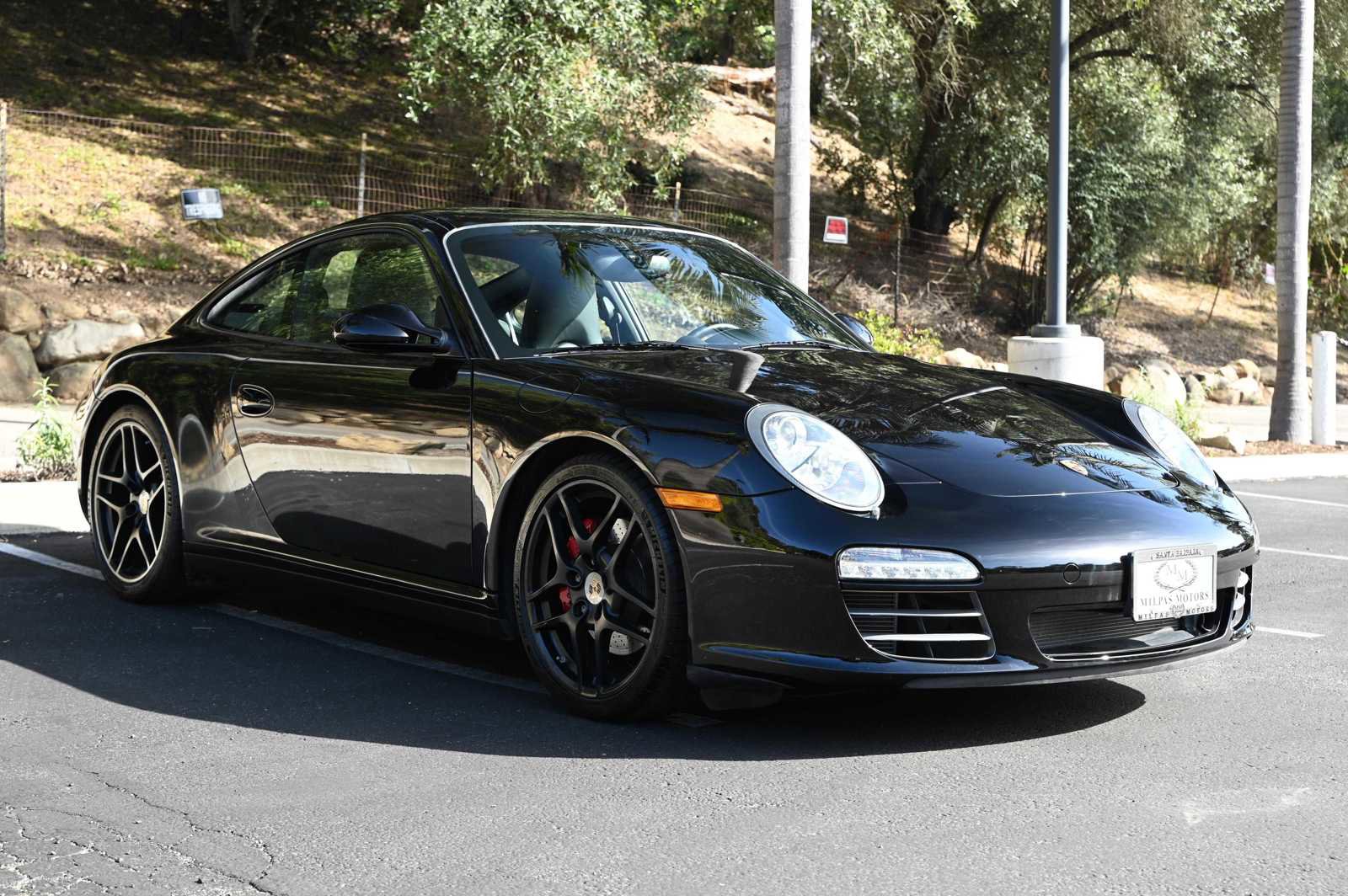 Used 2012 Porsche 911 Carrera 4S AWD/4WD image 3