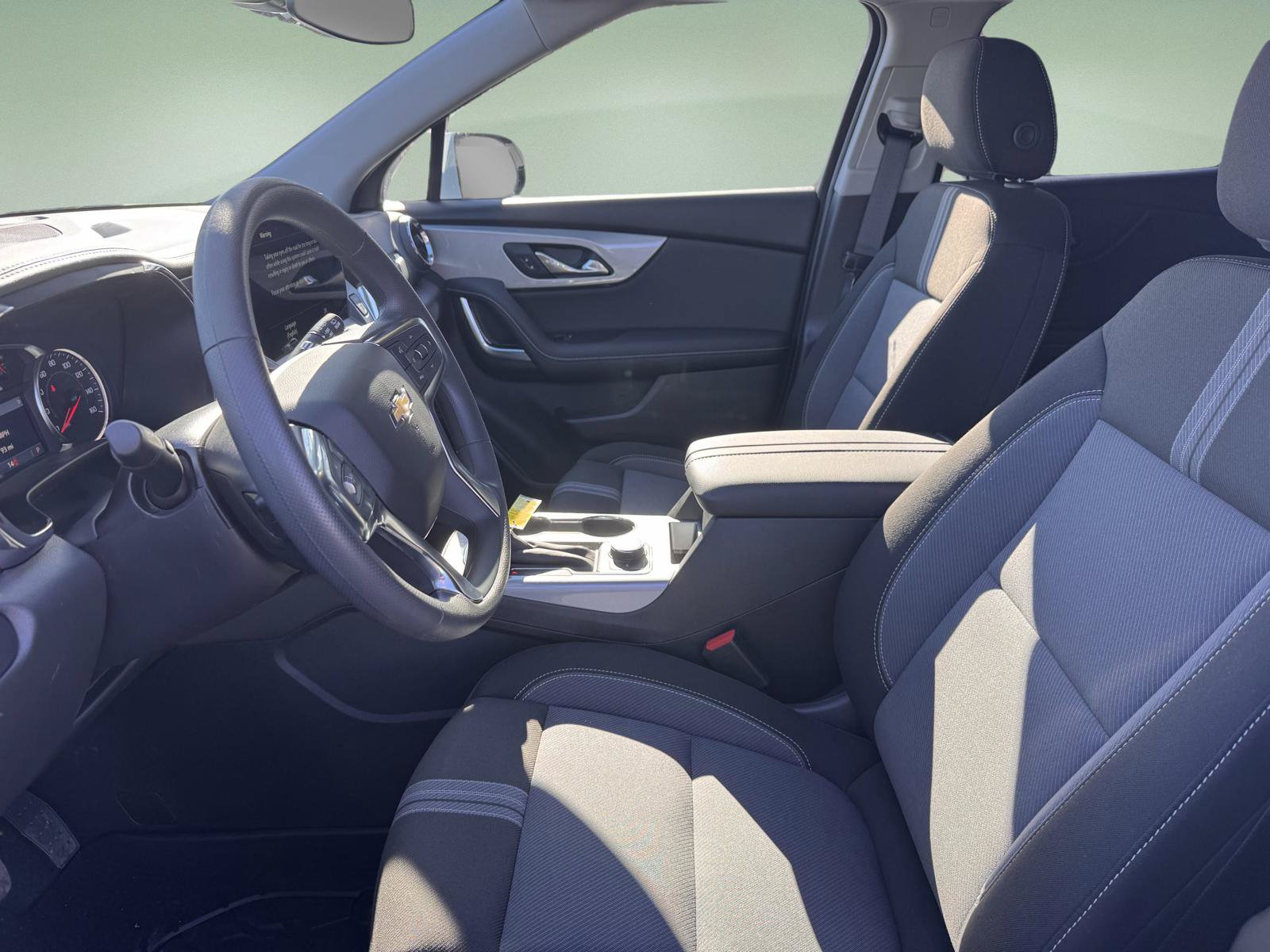 New 2025 Chevrolet Blazer LT w/ LPO, Floor Liner Package FWD image 10